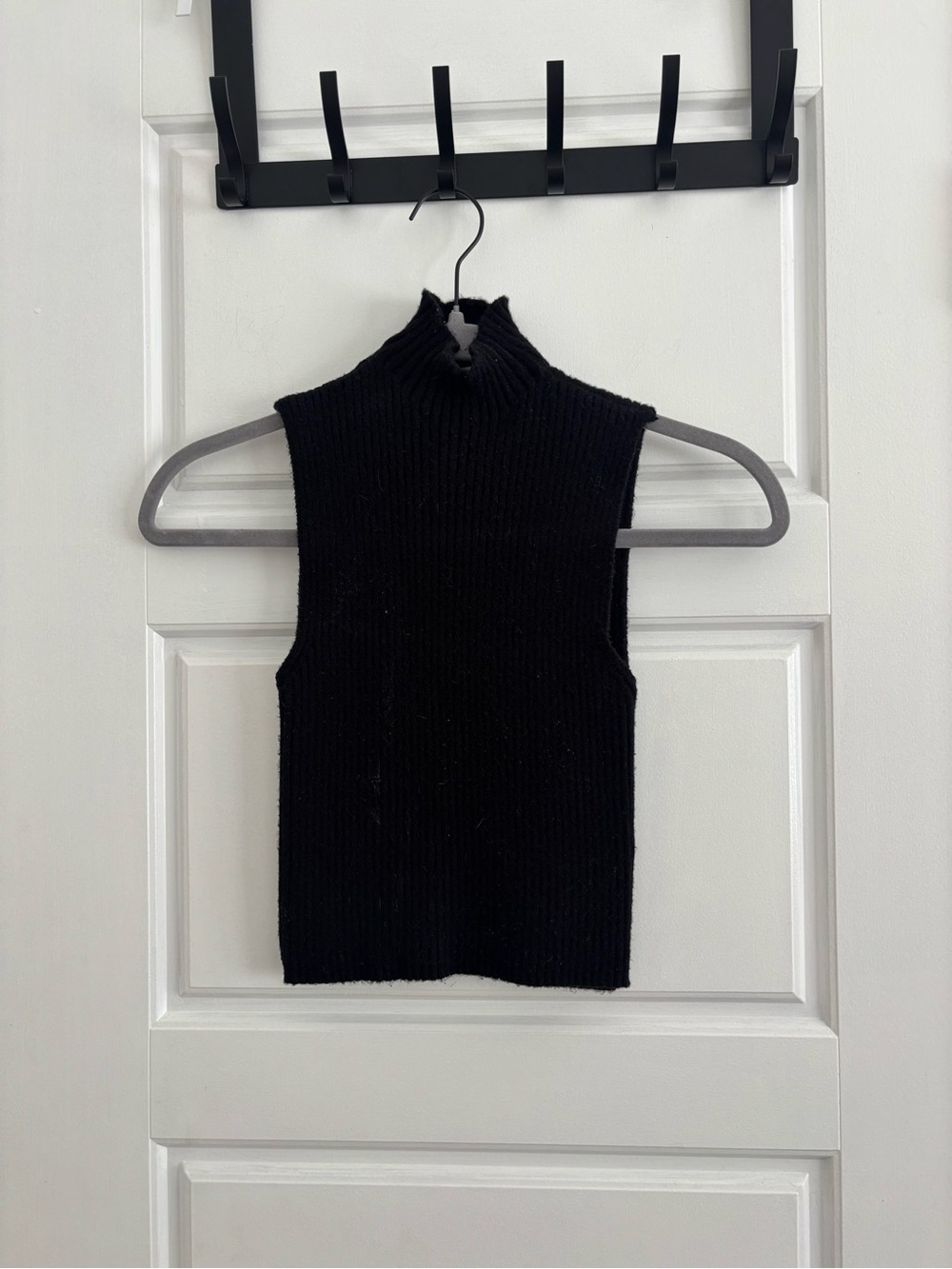 Zara Black Ribbed Sleeveless Mock Neck Tank